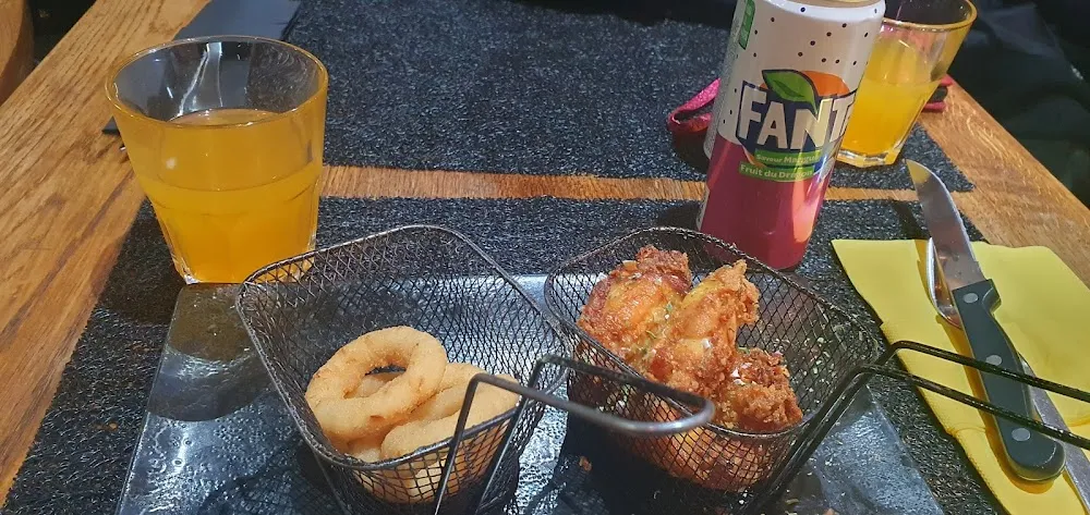 Oignons Frits Et Wings